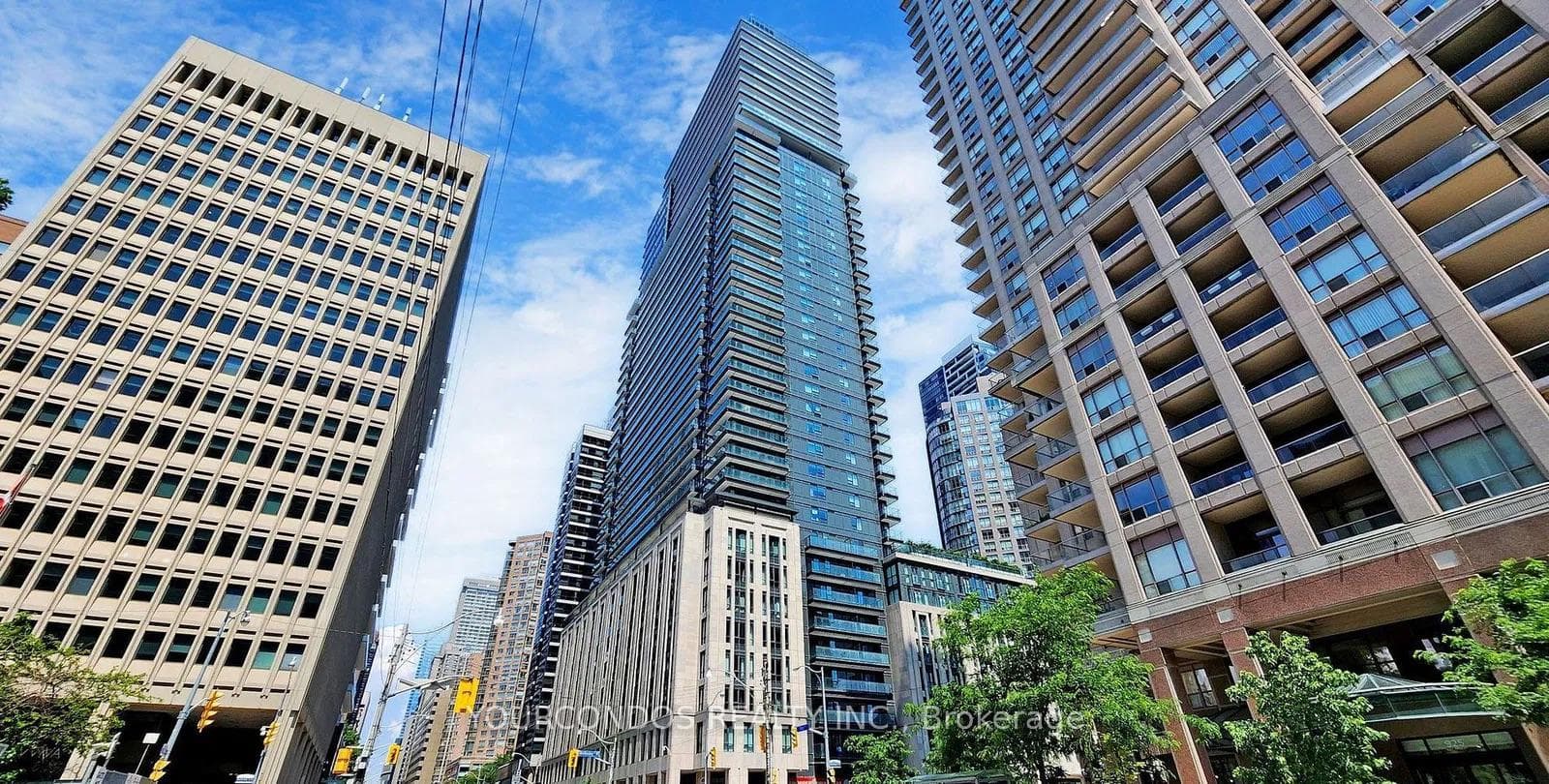 955 Bay Street Unit 1307, Downtown Toronto / Waterfront, ON M5S 2A2 - Photo 1