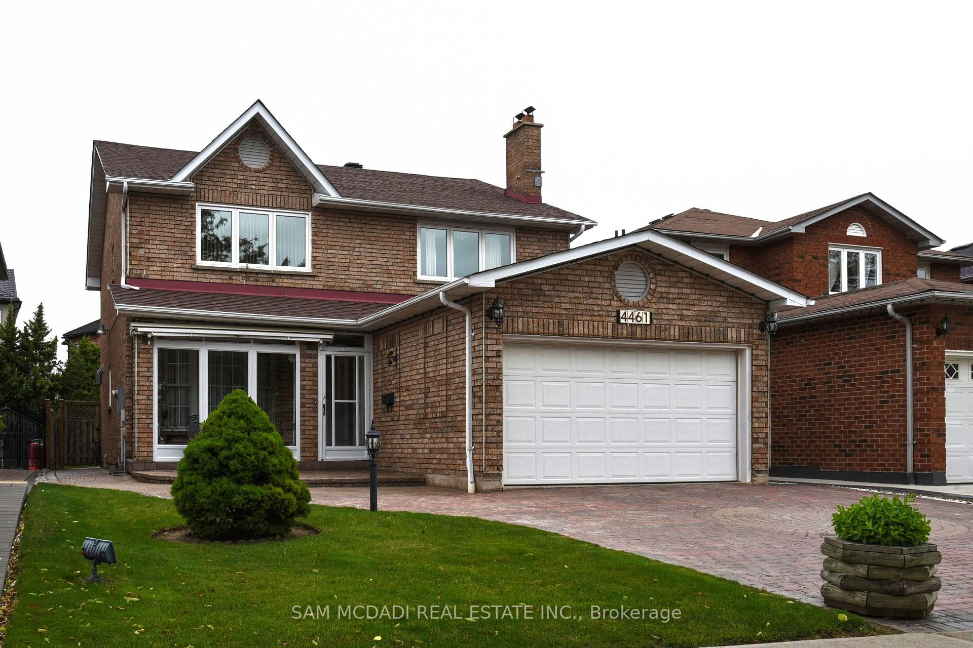 4461 Gladebrook Crescent, Mississauga, ON L5V 1E4 - Photo 1