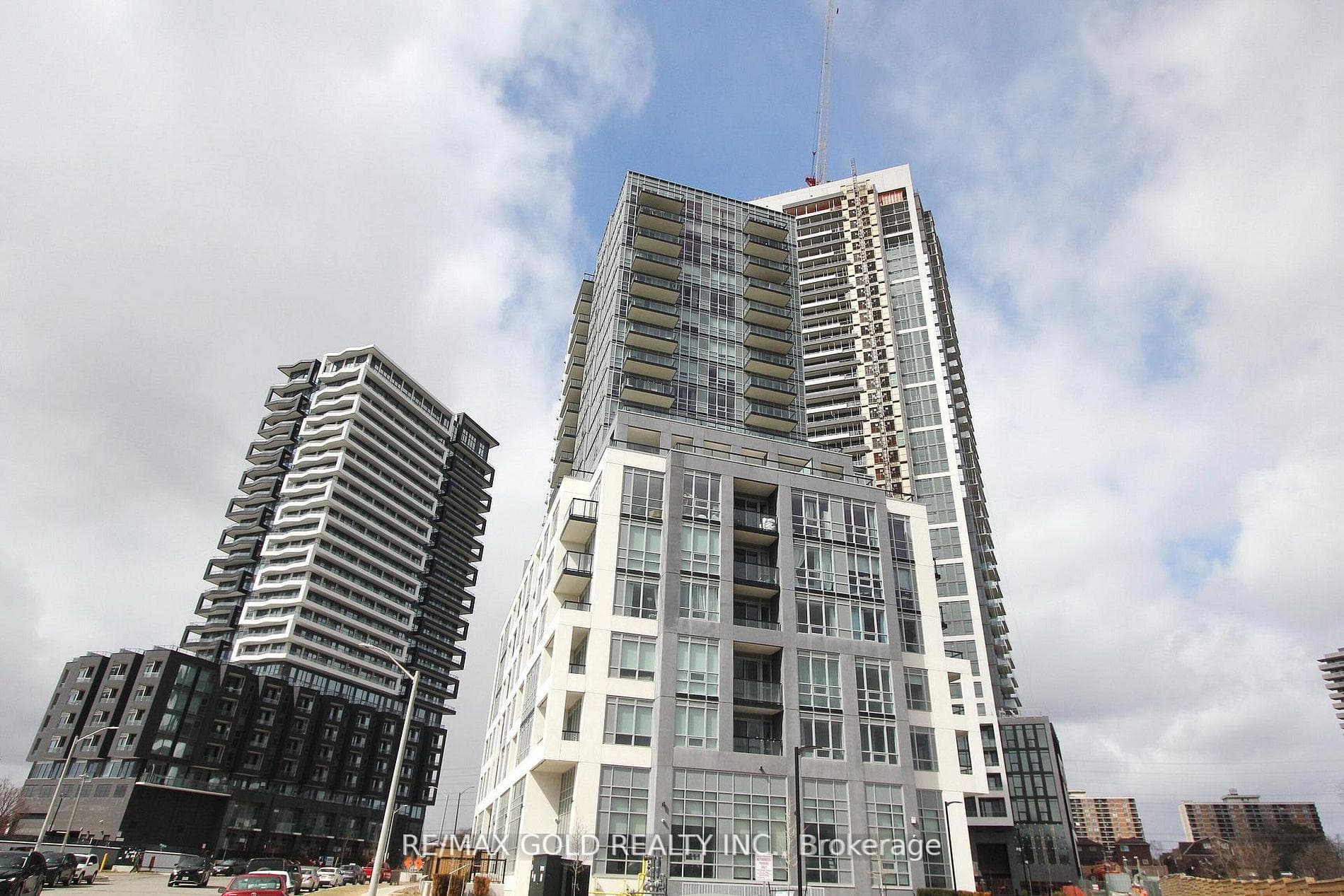 225 Malta Avenue Unit 1701, Brampton, ON L6Y 6L6 - Photo 1