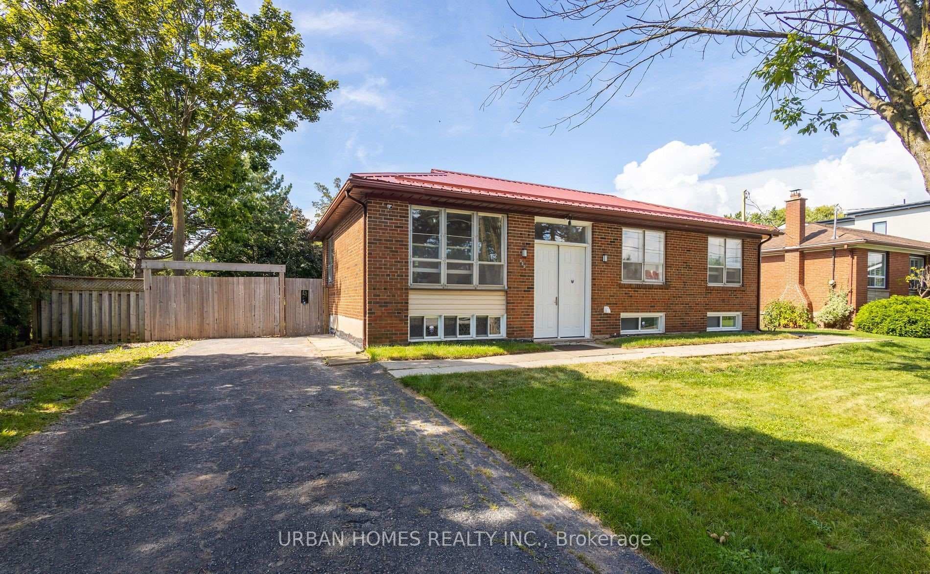 322 Third Line Unit LOWER, Oakville