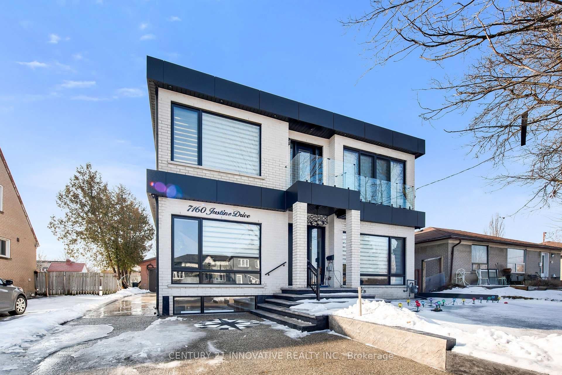 7160 Justine Drive Unit Bsmt, Mississauga, ON L4T 1M3 - Photo 1
