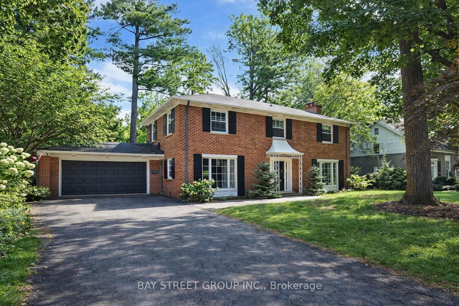 178 Breezy Pines Drive, Mississauga, ON L5B 1B4 - Photo 1