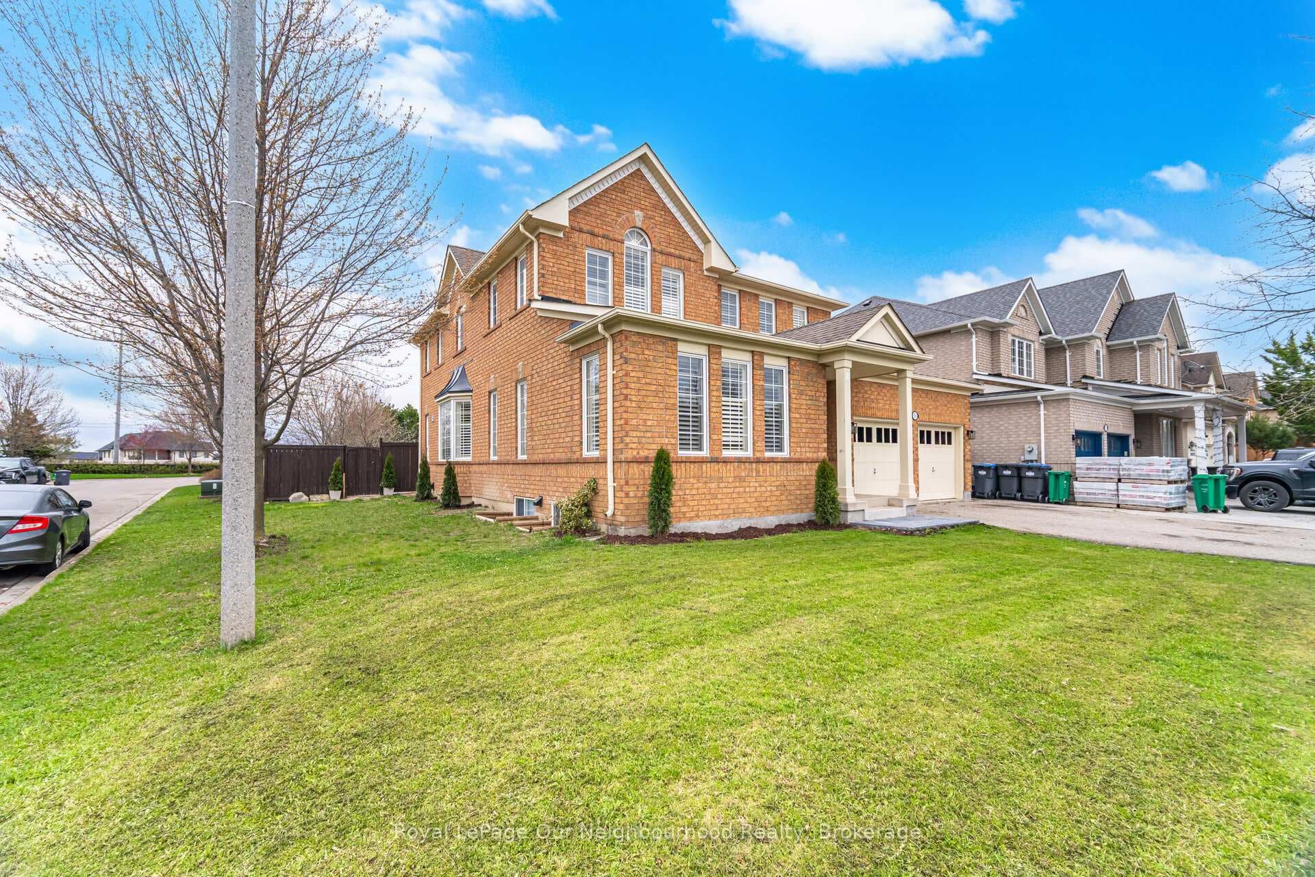 69 Bloomsbury Avenue, Brampton, ON L6P 1S6 - Photo 1