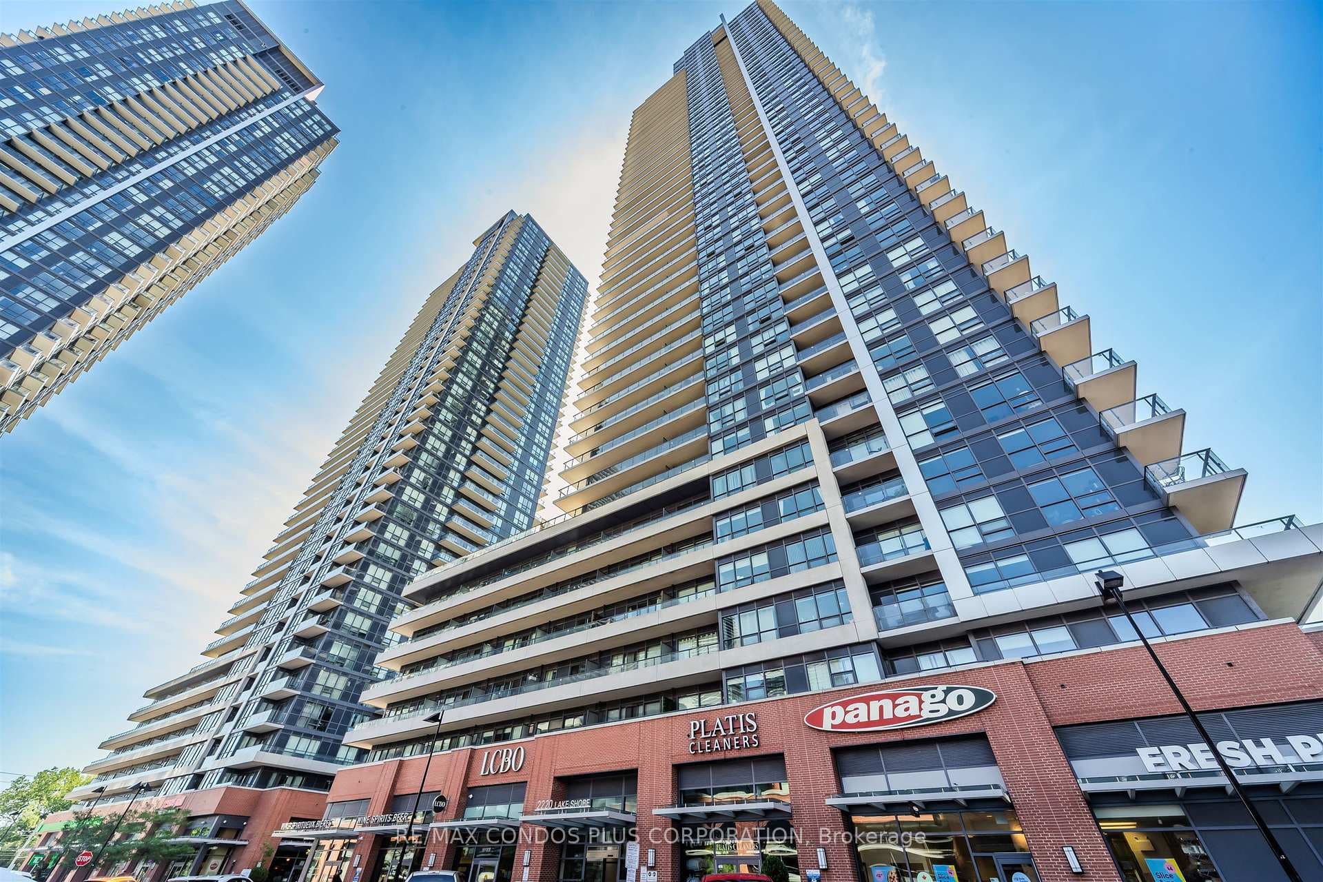 2220 Lake Shore Boulevard Unit 2706, Liberty Village / Parkdale / South Parkdale, ON M8V 1A4 - Photo 1