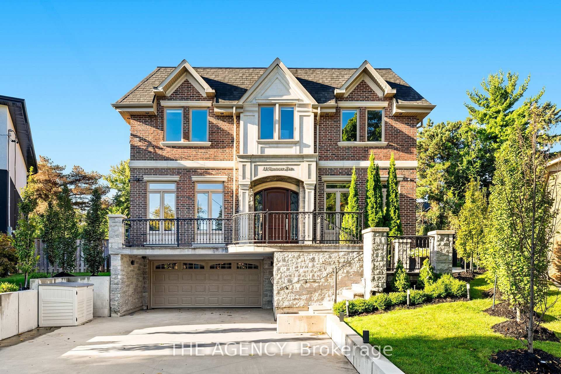 11 Burrows Avenue, Etobicoke (Islington / Rexdale), ON M9B 4W8 - Photo 1