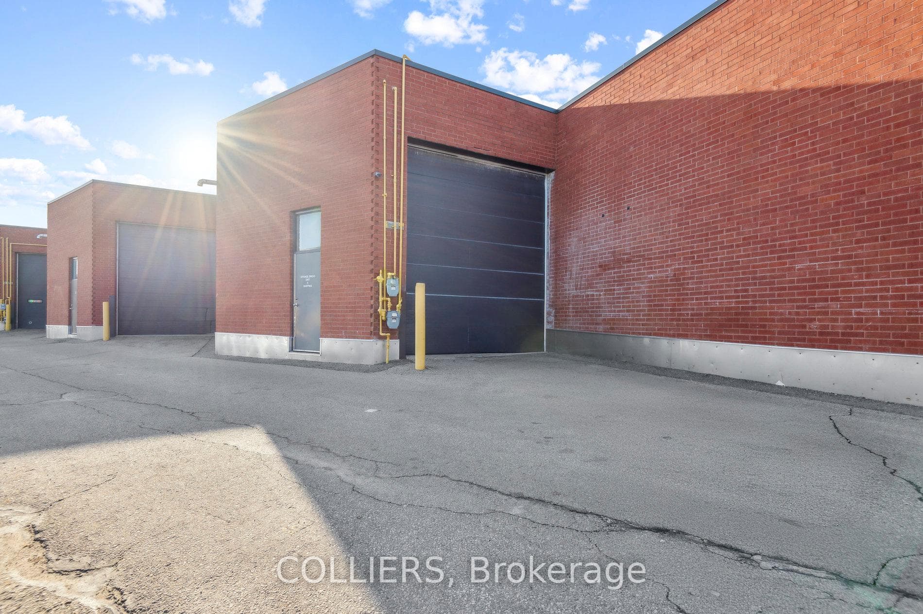3181 Wolfedale Road Unit 8, Mississauga, ON L5C 1V8 - Photo 1