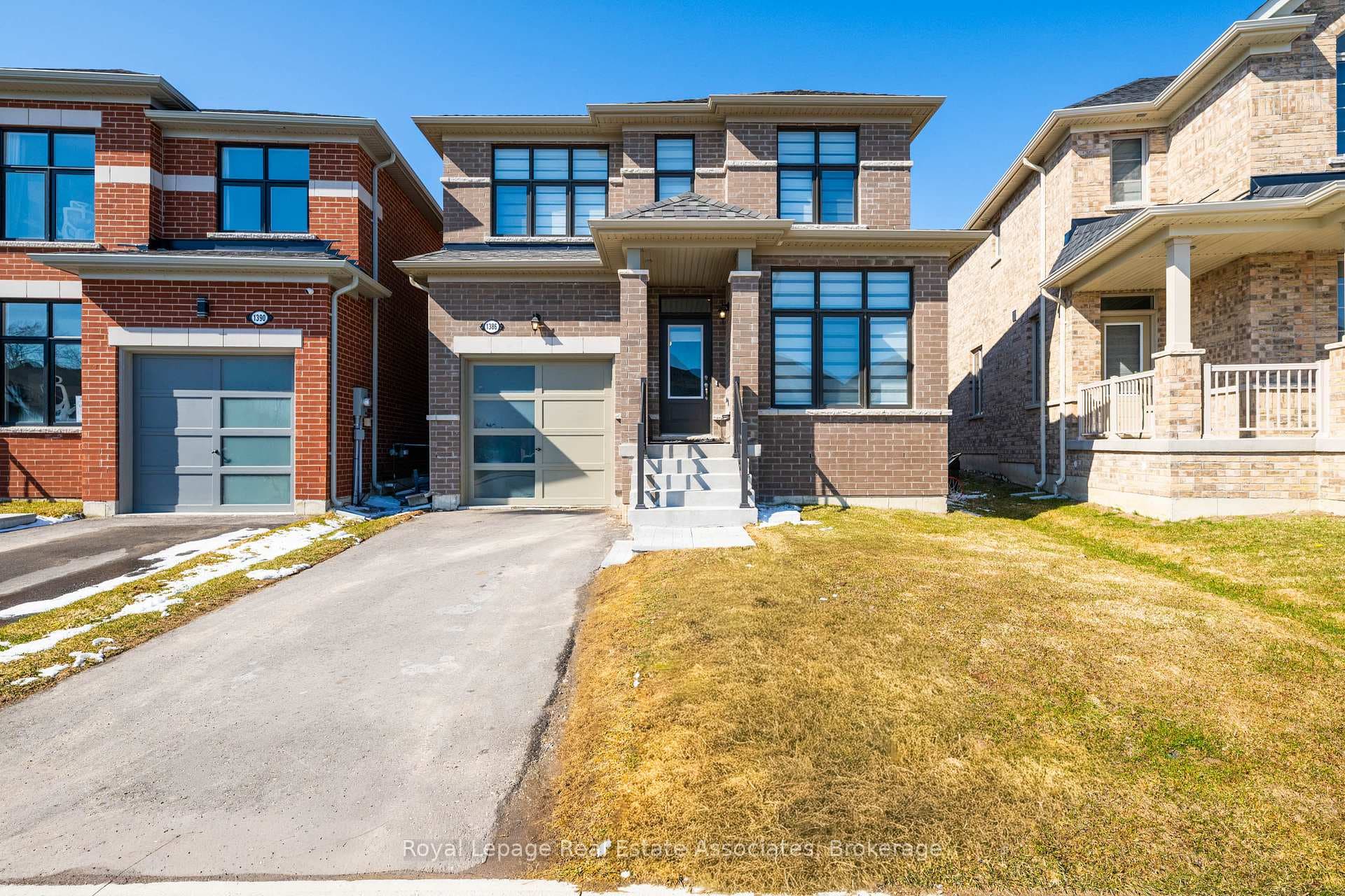 1386 Davis Loop, Innisfil, ON L0L 1W0 - Photo 1