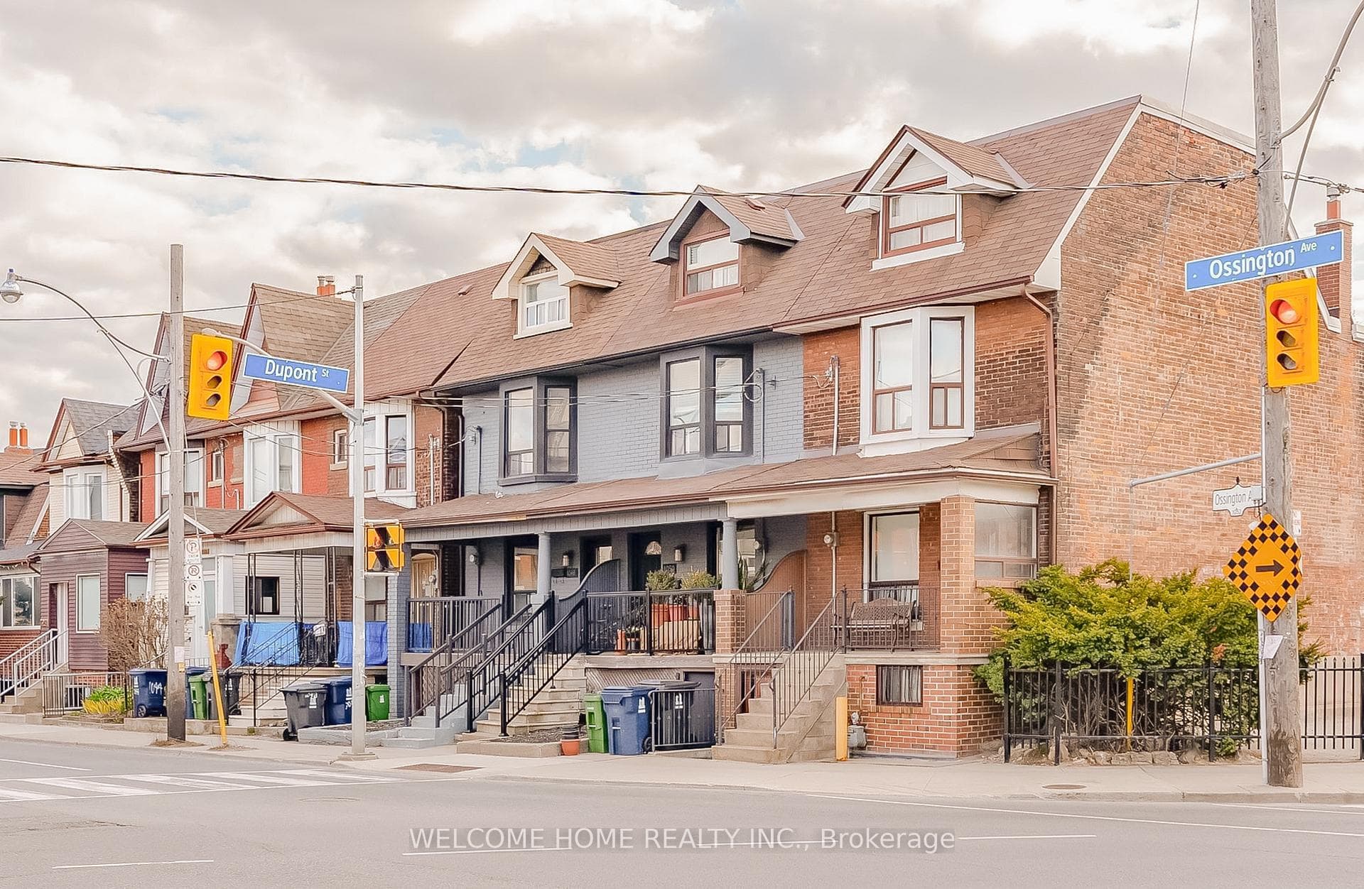 1050 Ossington Avenue Unit Upper, Bloor West Village / Swansea, ON M6G 3V6 - Photo 1