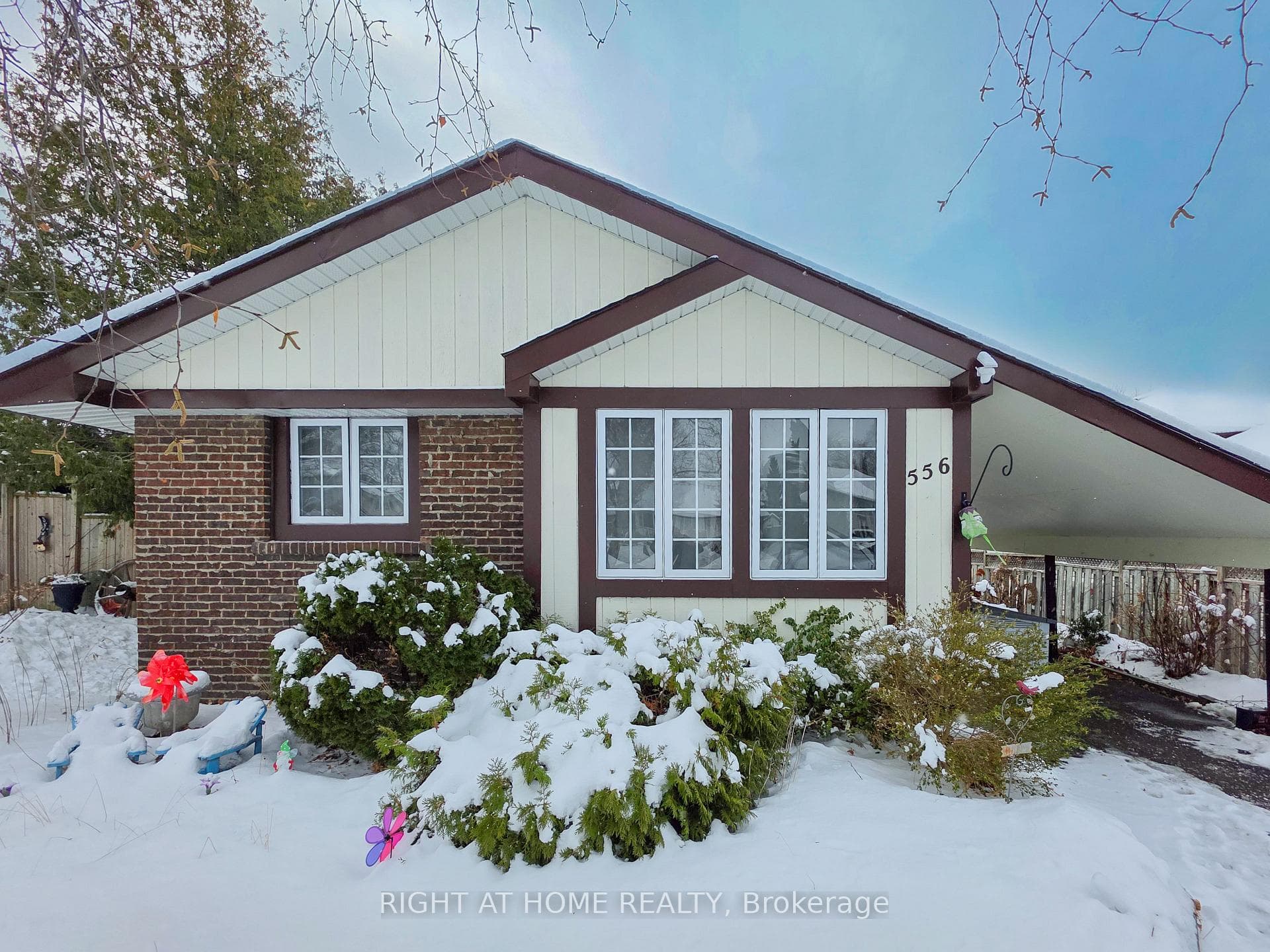 556 Capilano Crescent, Oshawa, ON L1H 7V2 - Photo 1