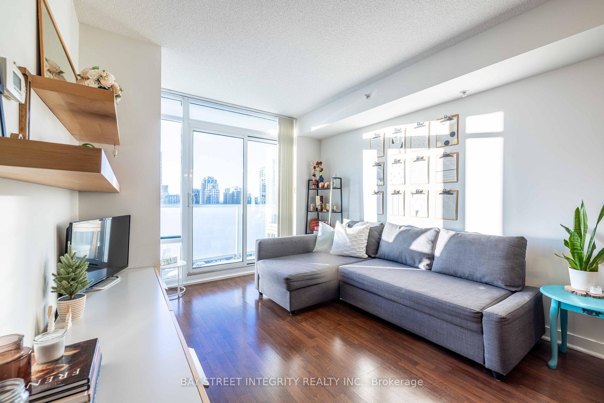 5740 Yonge Street Unit 1510, Thornhill / Willowdale, ON M2M 0B1 - Photo 1