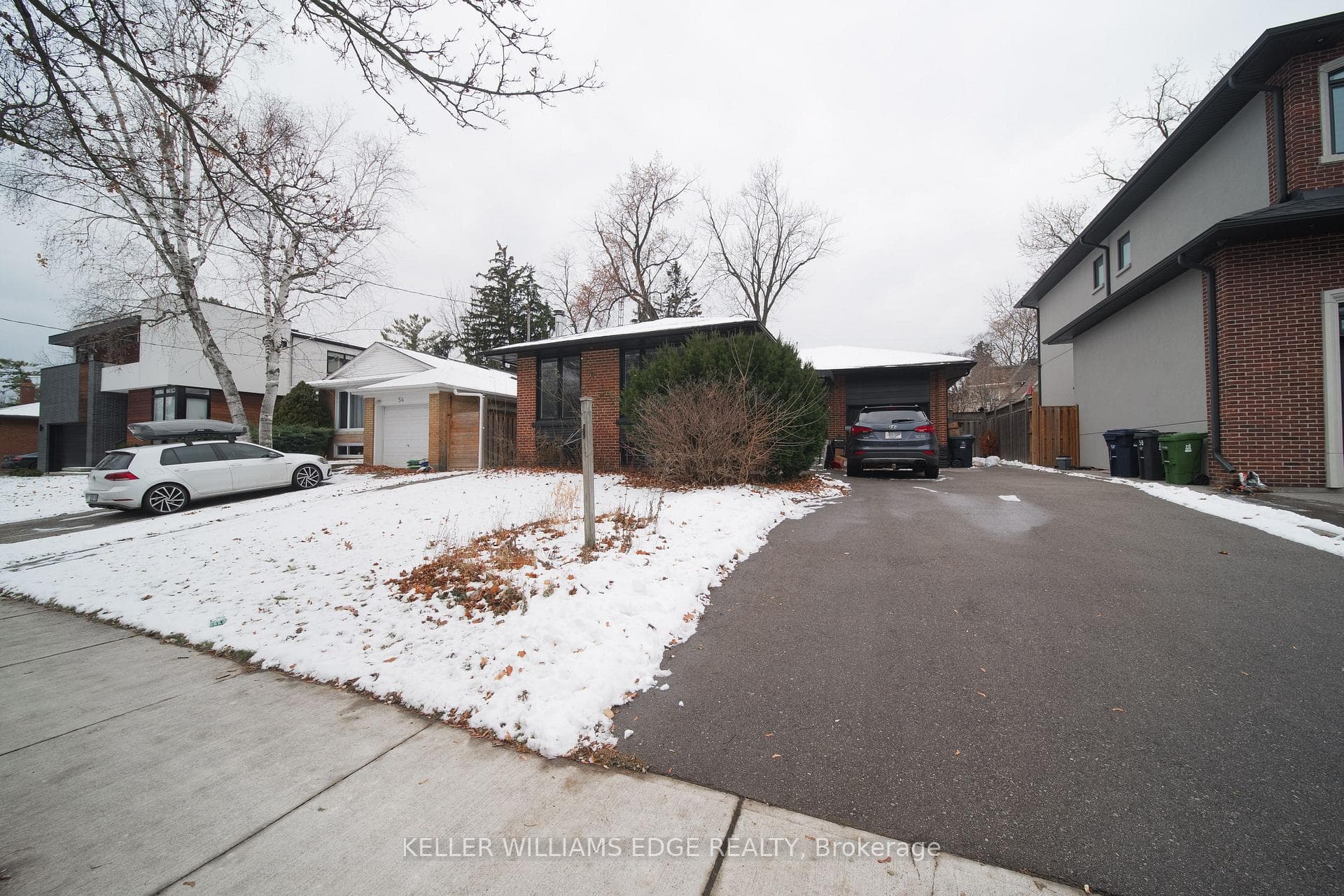 56 Burrows Avenue Unit Lower, Etobicoke (Islington / Rexdale), ON M9B 4W7 - Photo 1