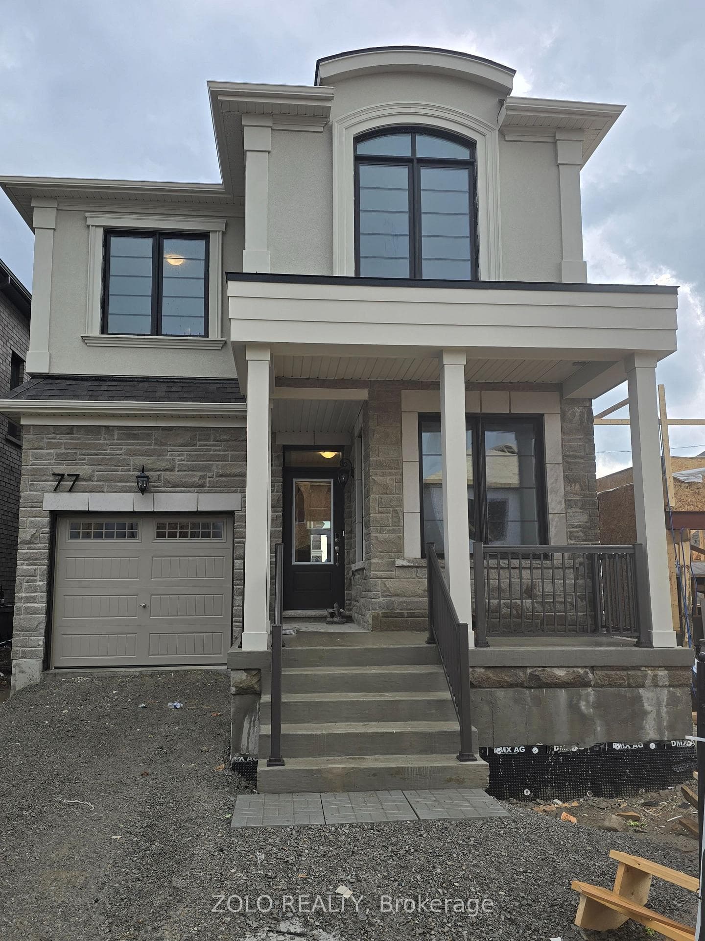 77 McBride Trail, Barrie