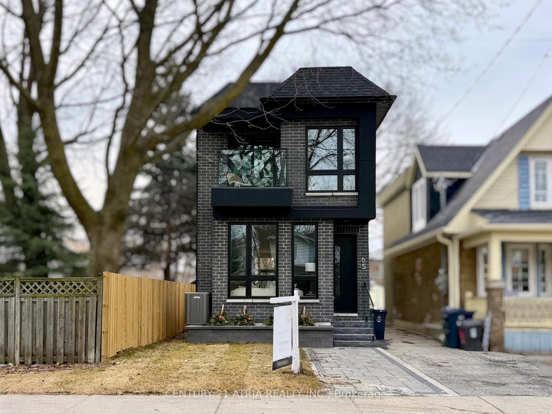 65 Crewe Avenue, Danforth / East York, ON M4C 2J2 - Photo 1