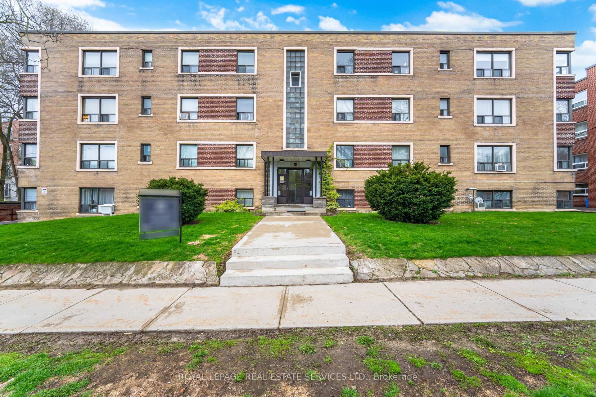 308 The Kingsway N/A Unit 209, Etobicoke (Islington / Rexdale), ON M9A 3V2 - Photo 1