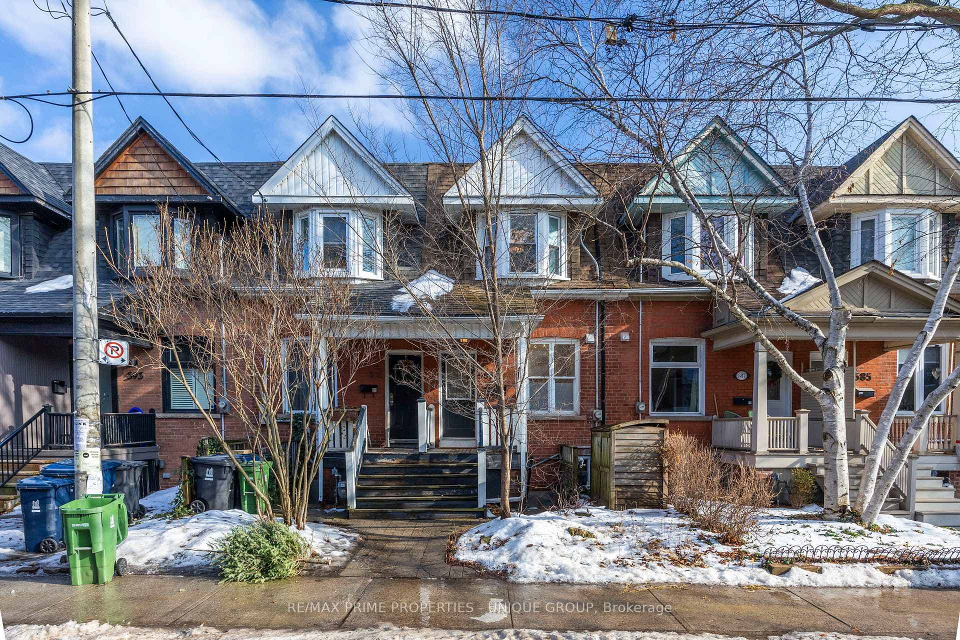 589 Logan Avenue Unit Main, Riverdale / Leslieville, ON M4K 3B9 - Photo 1