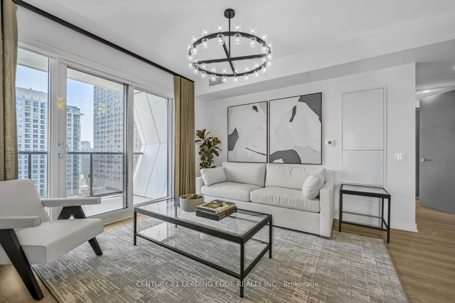 771 Yonge Street Unit 2606, Rosedale / Moore Park, ON M4W 0B8 - Photo 1