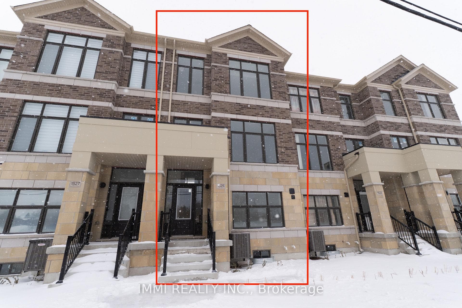 1525 19th Avenue, Richmond Hill