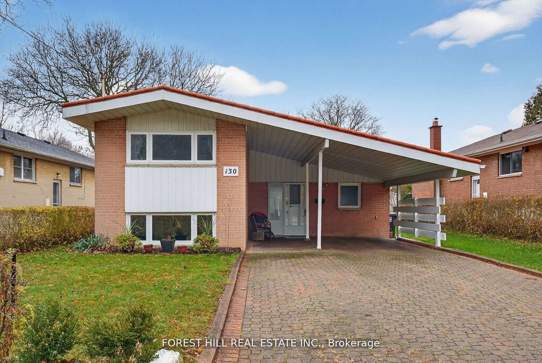 130 Verobeach Boulevard, Downsview / Black Creek, ON M9M 1R1 - Photo 1