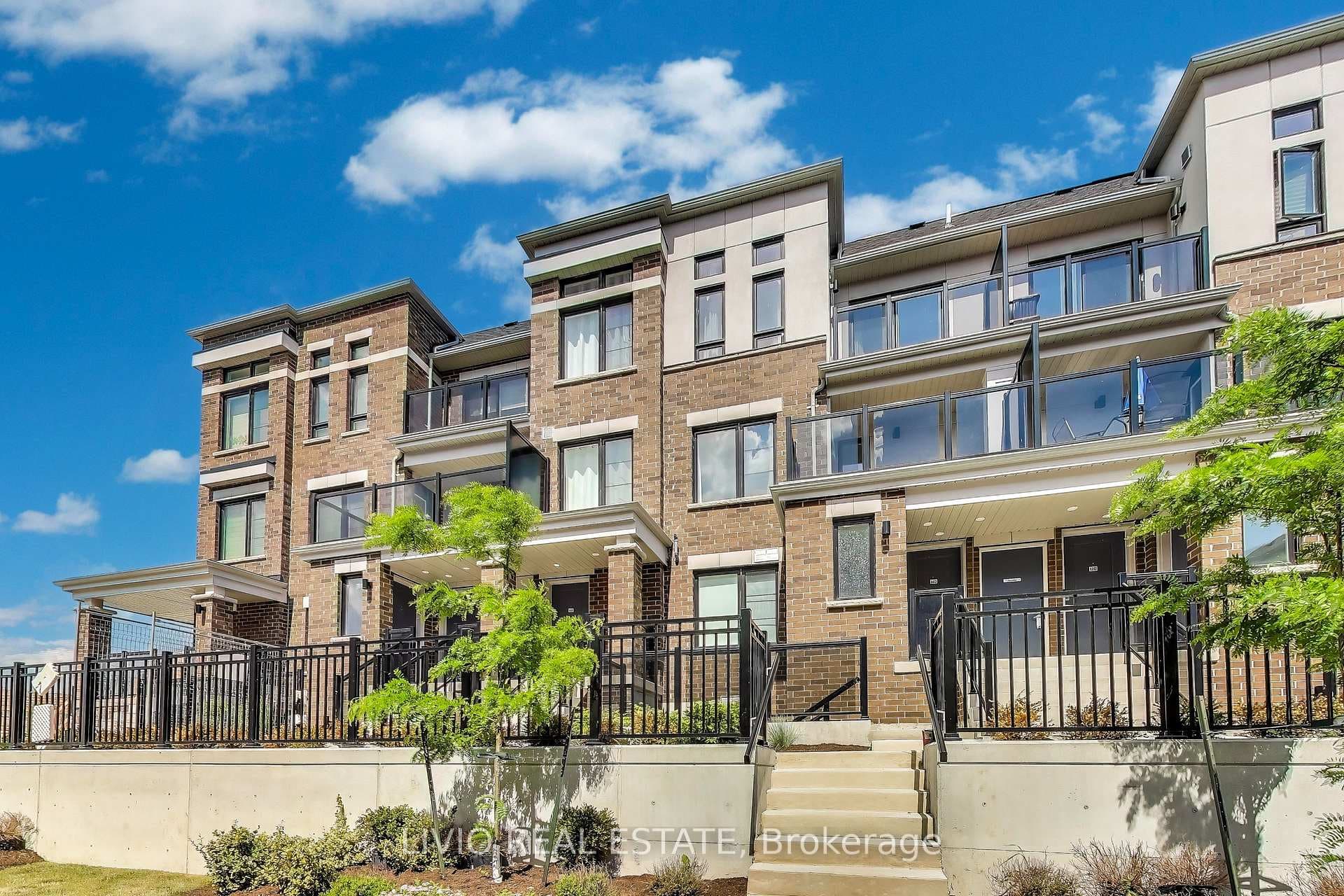 14 Lookout Drive Unit A, Clarington, ON L1C 7E9 - Photo 1