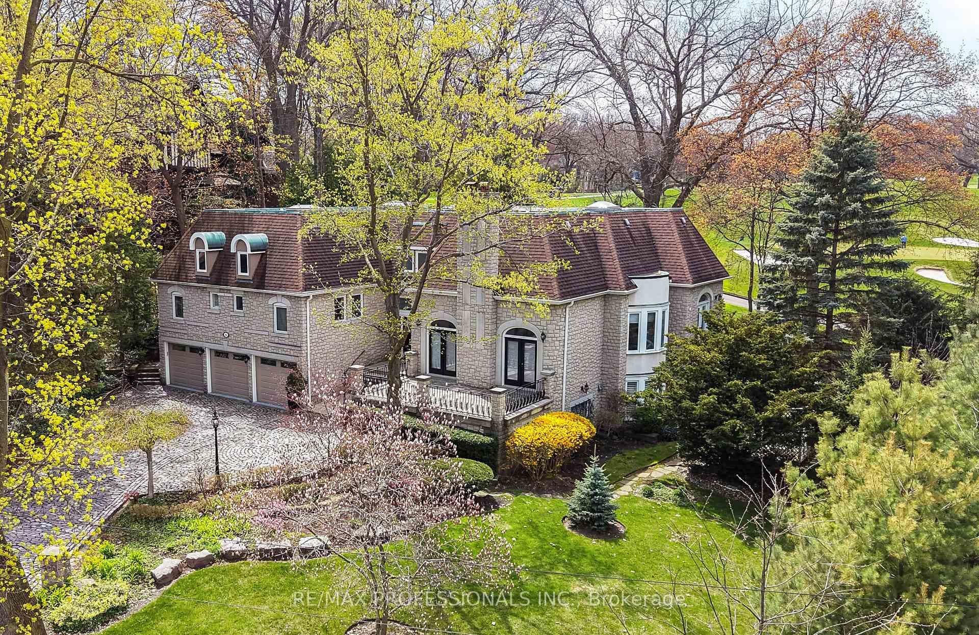 6A Edenbrook Hill, Etobicoke (Islington / Rexdale), ON M9A 3Z6 - Photo 1