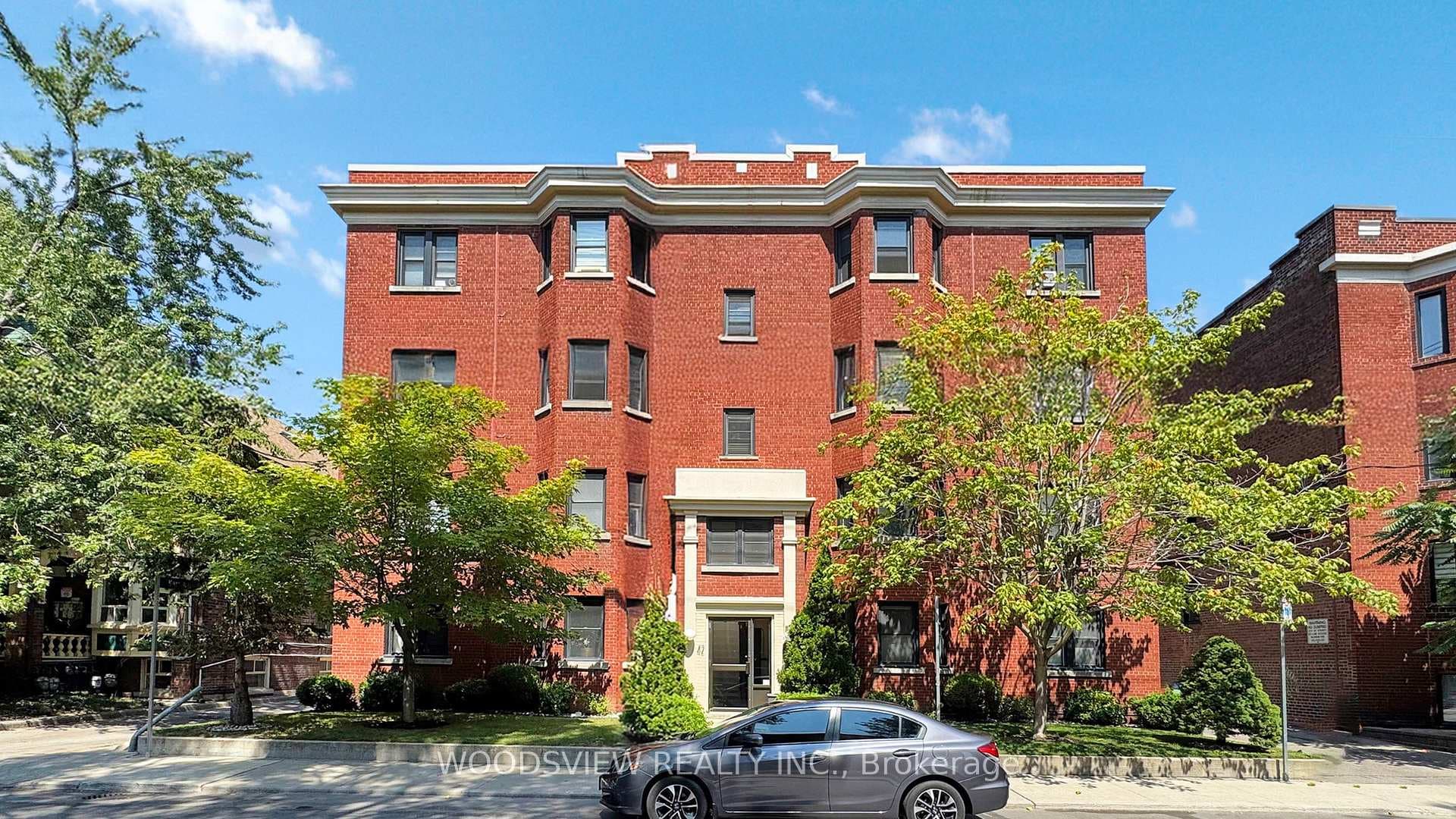 42 Barton Avenue Unit 19, Annex / Yorkville / Summerhill, ON M6G 1P3 - Photo 1