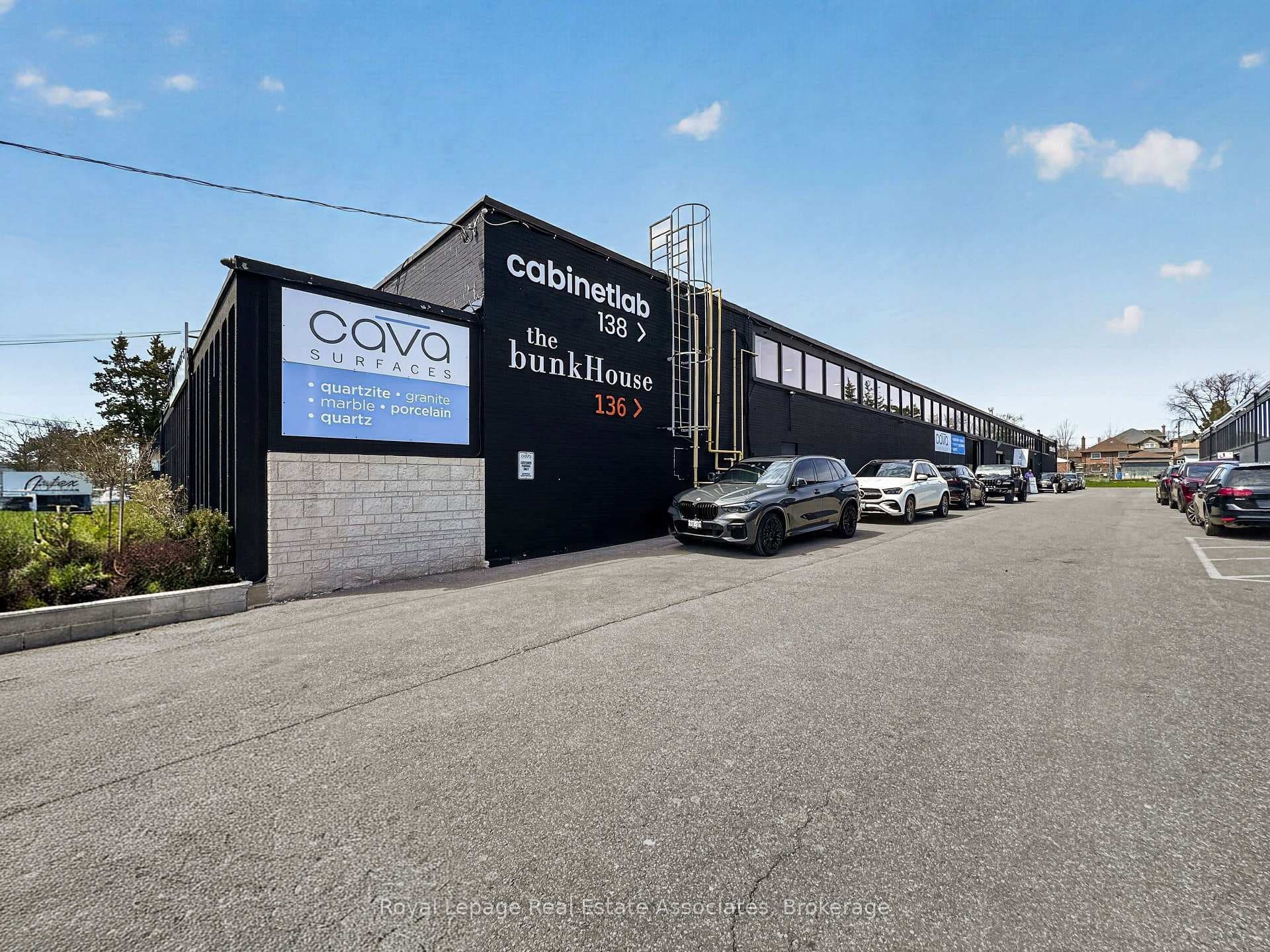 136 Tycos Drive Unit Unit 4, York / Weston, ON M6B 1W8 - Photo 1