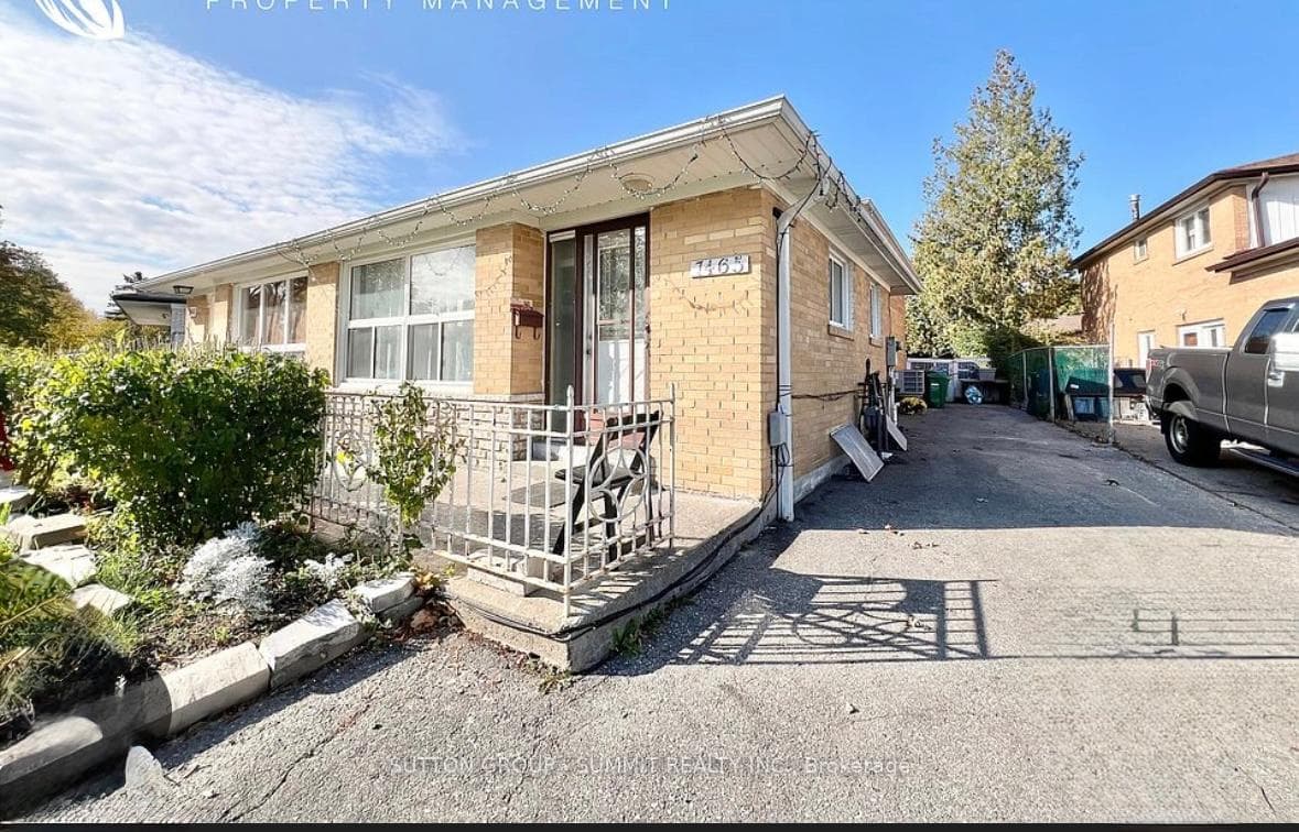 7465 DISCUS Crescent, Mississauga, ON L4T 2V4 - Photo 1
