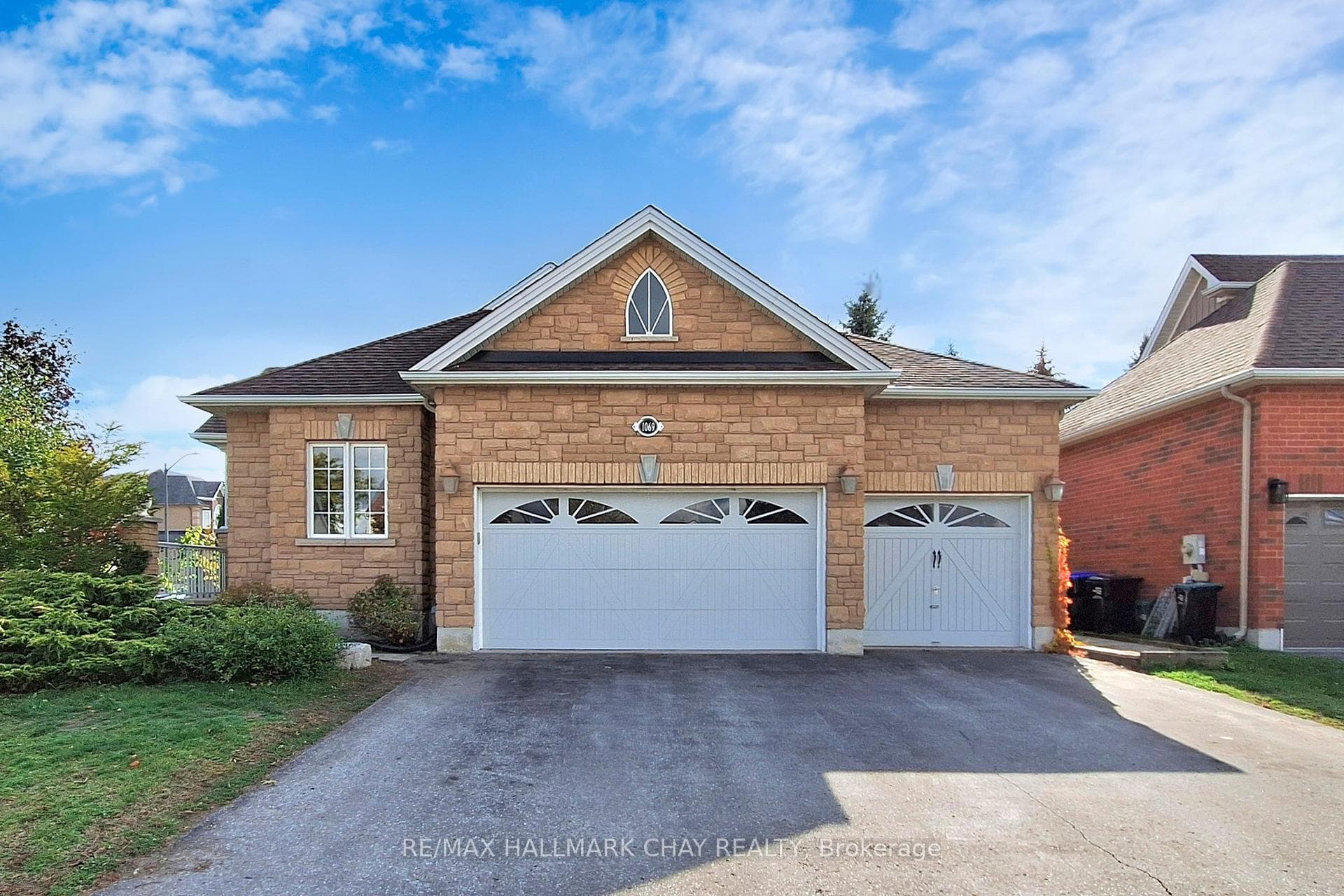 1069 Booth Avenue, Innisfil, ON L9S 4X2 - Photo 1