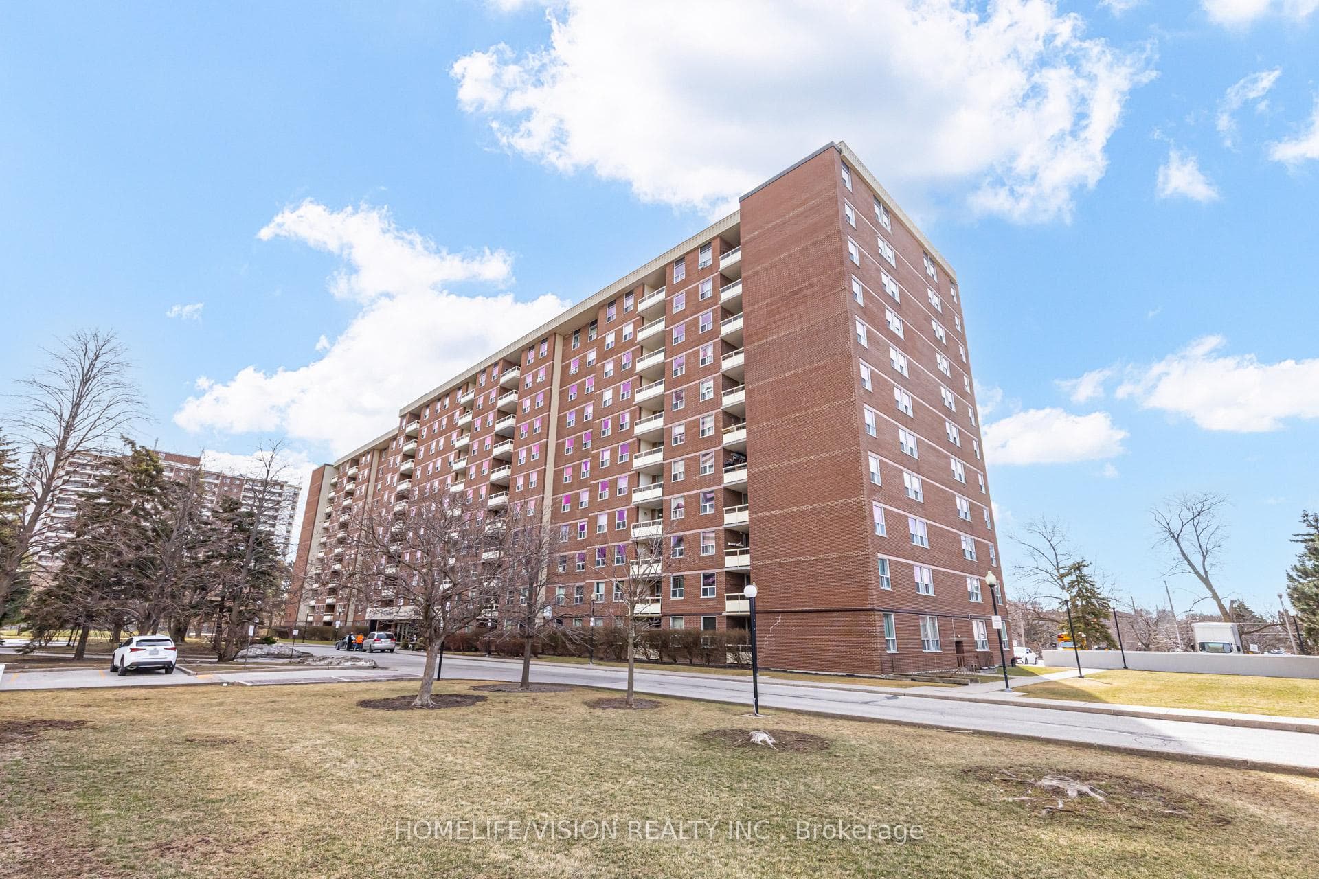 175 Hilda Avenue Unit 515, Thornhill / Willowdale, ON M2M 1V8 - Photo 1