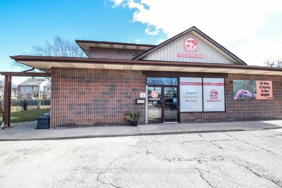 64 Louth Street Unit 303, St. Catharines, ON L2S 2T4 - Photo 1