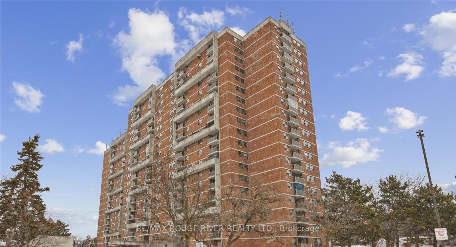 100 Wingarden Court Unit 1504, Scarborough (Morningside / West Hill), ON M1B 2P4 - Photo 1
