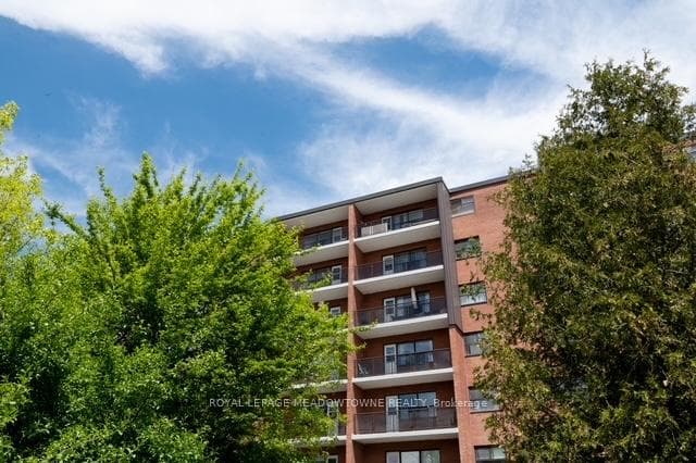 1017 Seneca Avenue Unit 705, Mississauga, ON L5G 3X5 - Photo 1