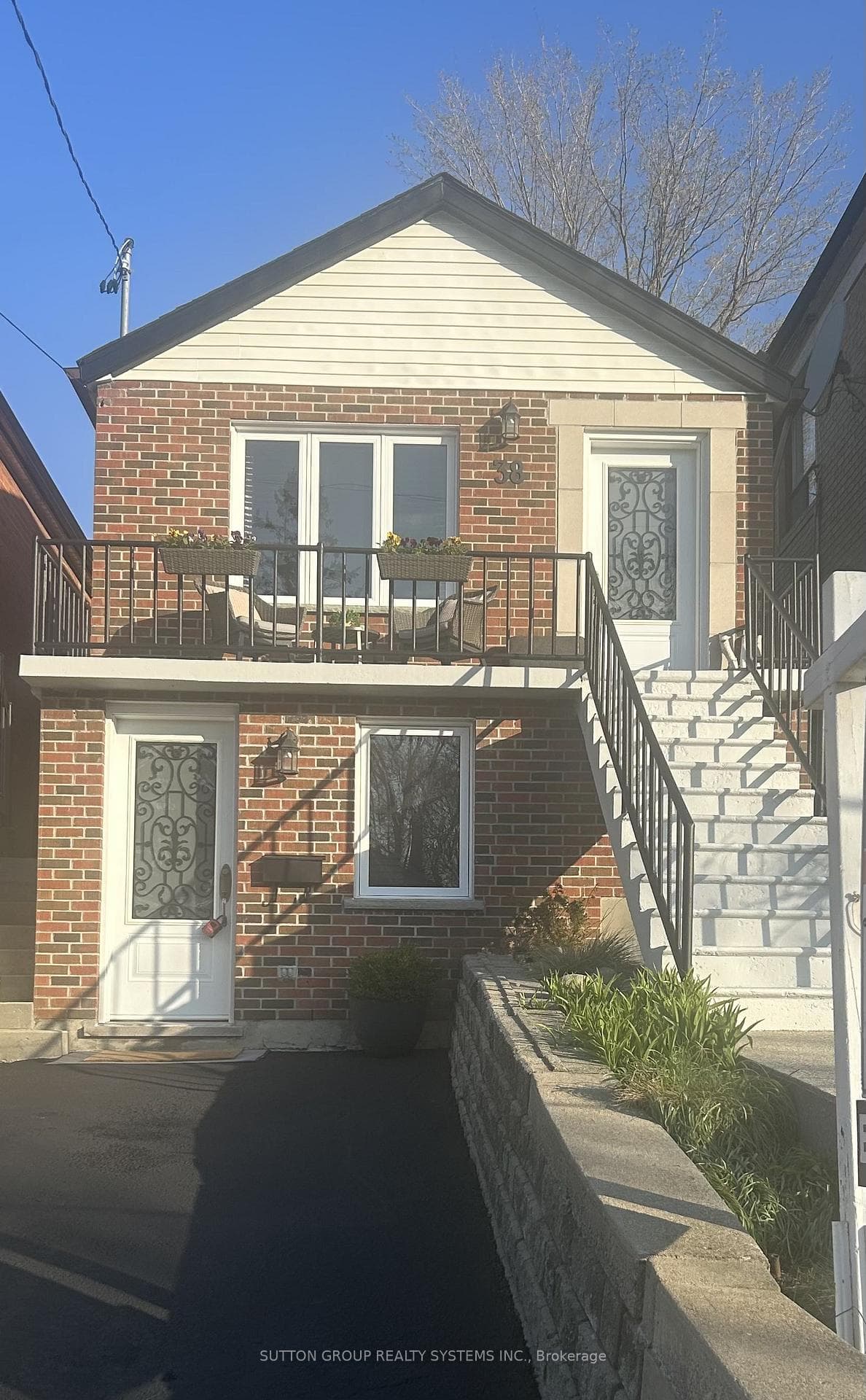 38 Donald Avenue, Keelesdale / Eglinton West, ON M6M 1K1 - Photo 1