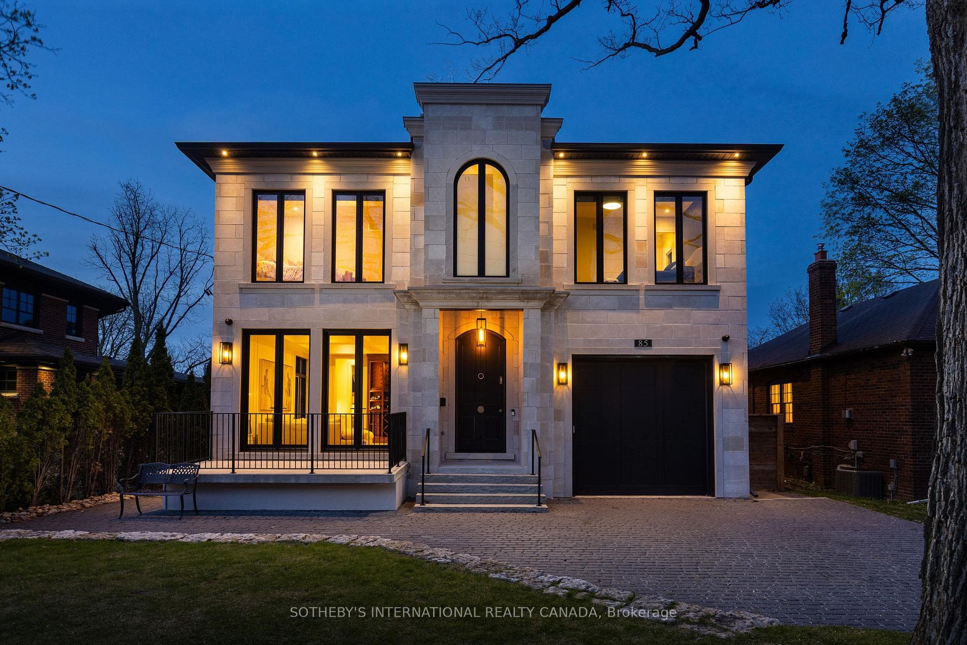 85 Kingsway Crescent, Etobicoke (Islington / Rexdale), ON M8X 2R8 - Photo 1