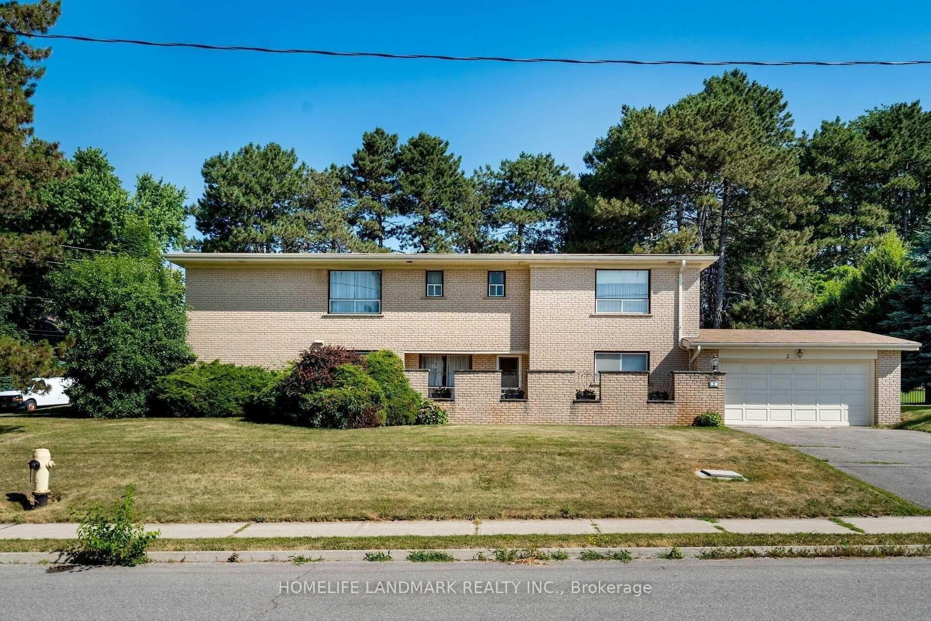 2 Royal Oak Drive, Bridle Path / York Mills / Hoggs Hollow, ON M3C 2M2 - Photo 1