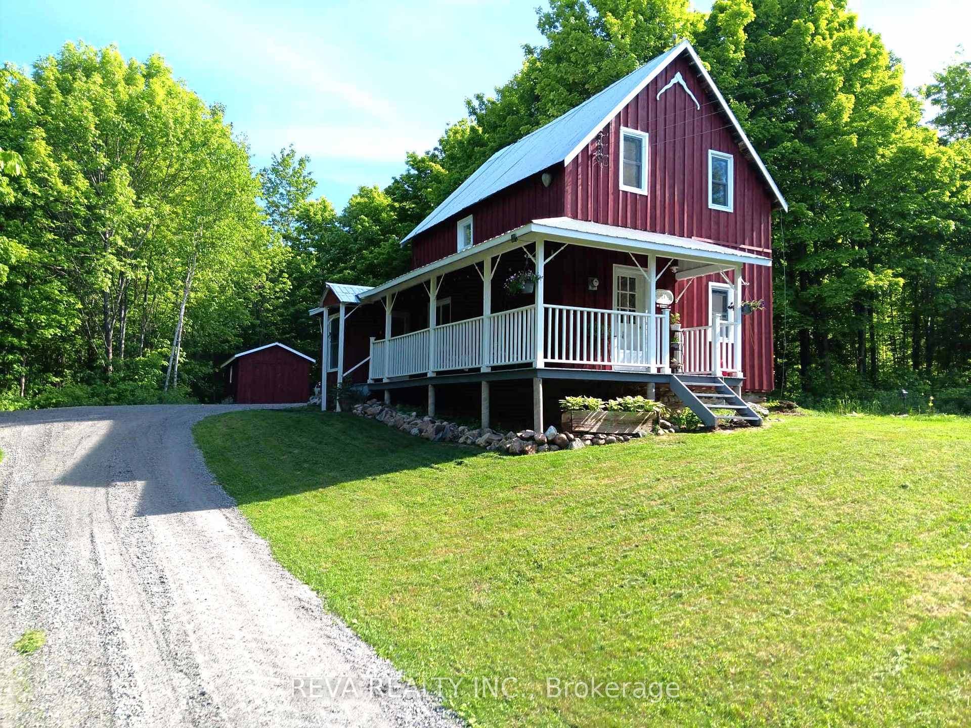 1476 Hillsview Road, Hastings Highlands