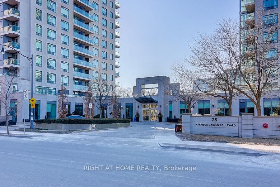 28 Harrison Garden Boulevard Unit 2110, Willowdale / Newtonbrook, ON M2N 7B5 - Photo 1