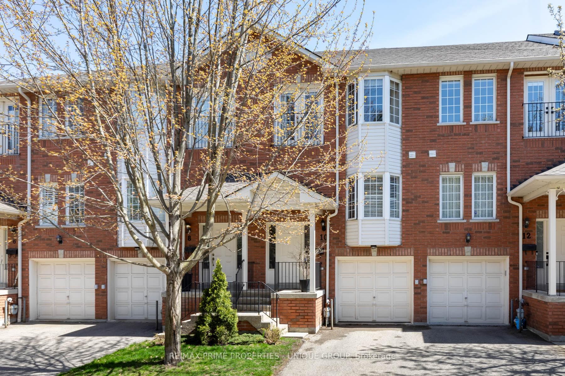 1130 Cawthra Road Unit 10, Mississauga, ON L5G 4V7 - Photo 1