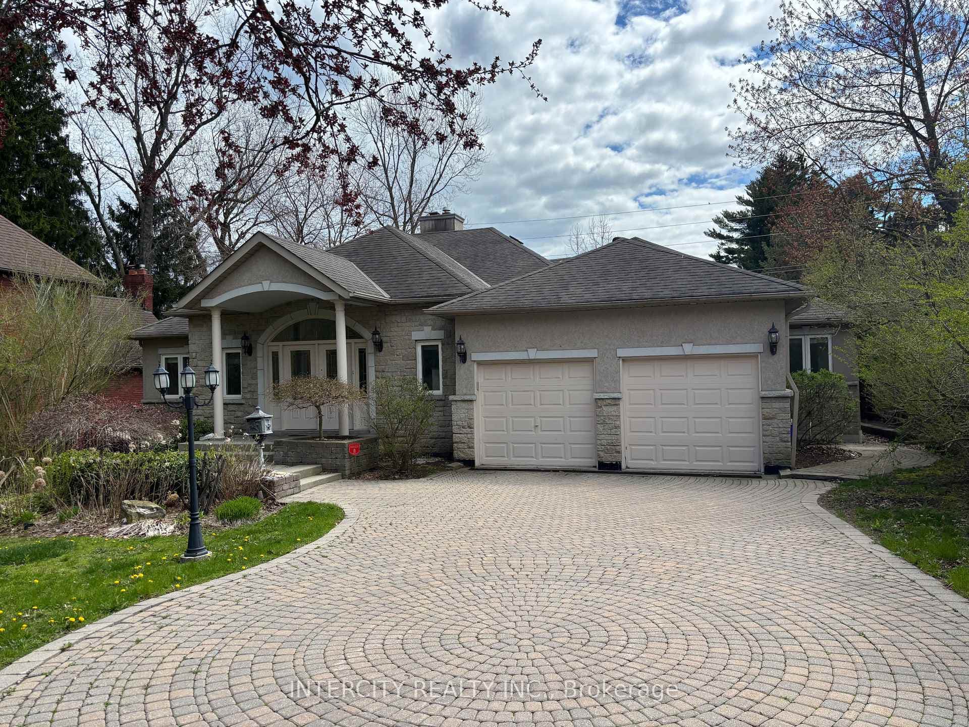 1262 Mississauga Road, Mississauga, ON L5H 2J2 - Photo 1