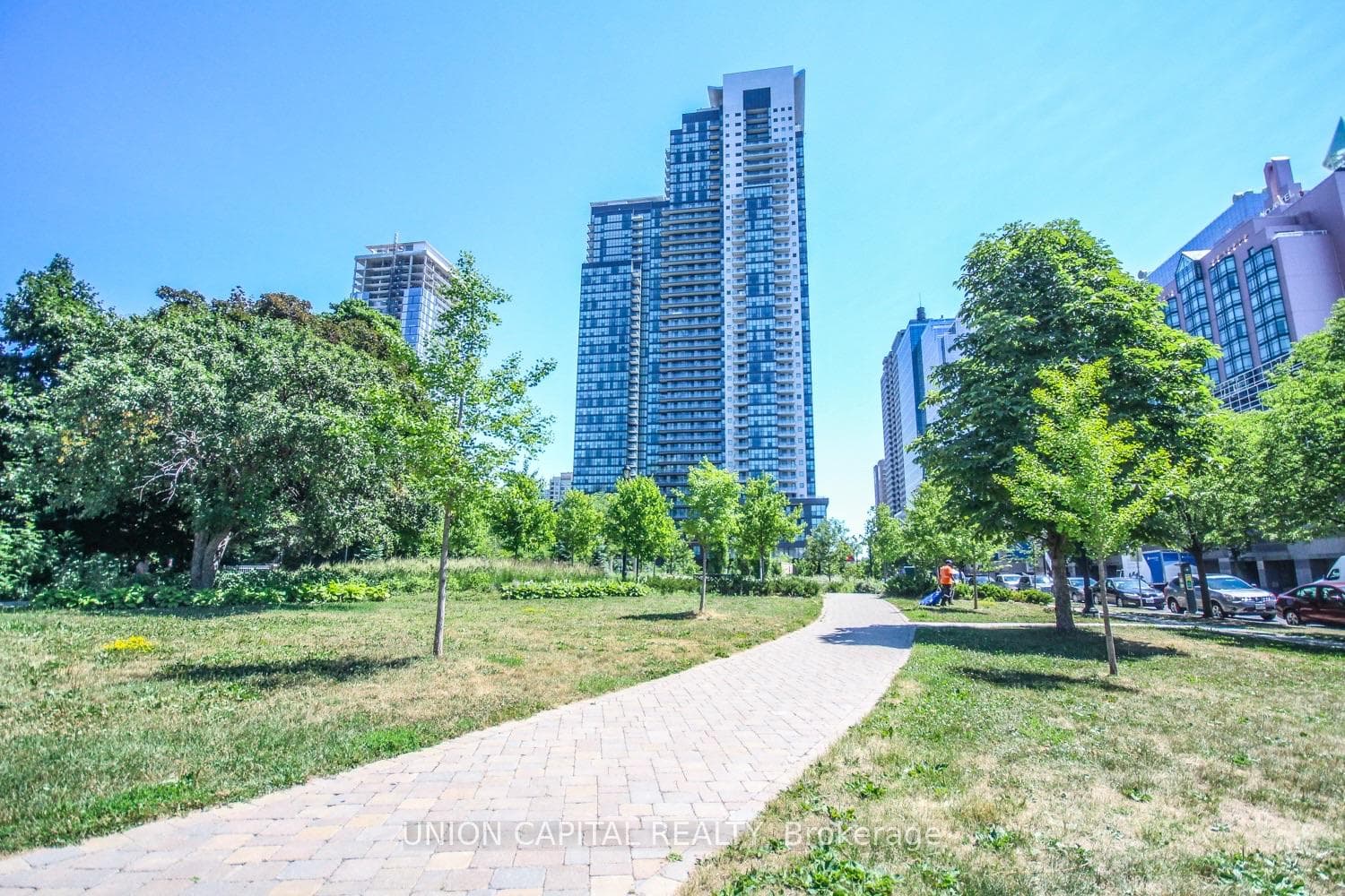 5168 Yonge Street Unit 1802, Thornhill / Willowdale, ON M2N 0G1 - Photo 1