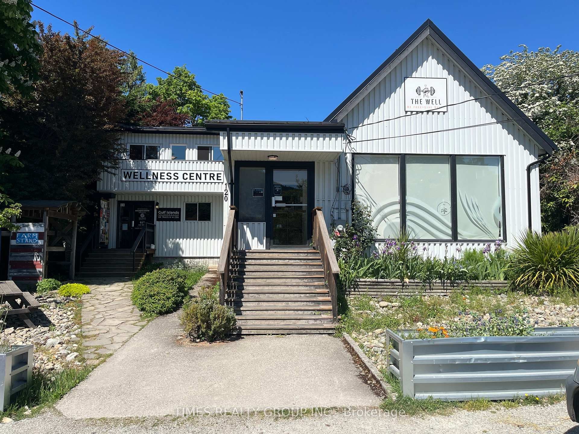 120 HEREFORD Avenue Unit 1, Out of Area