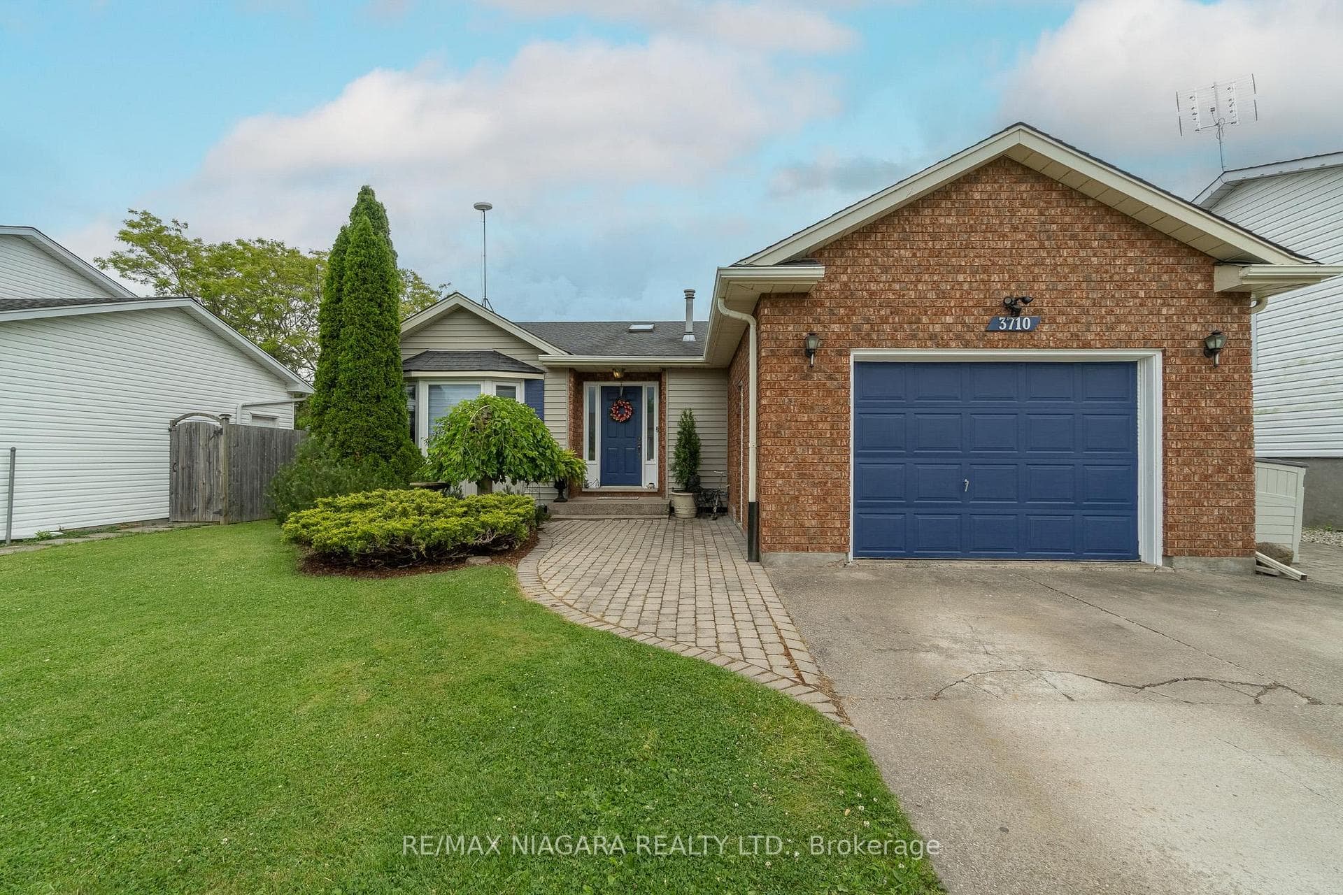 3710 Sussex Lane, Fort Erie