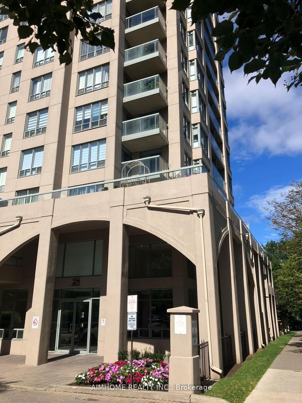 28 Empress Avenue Unit 307, Willowdale / Newtonbrook, ON M2N 6Z7 - Photo 1