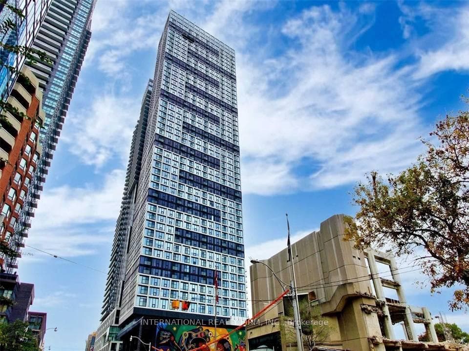 181 Dundas Street Unit 1015, Regent Park / Cabbagetown / St. James Town, ON M5A 1Z4 - Photo 1