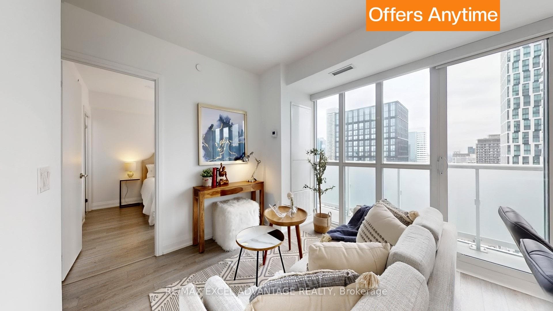77 Mutual Street Unit 3605, Toronto C08