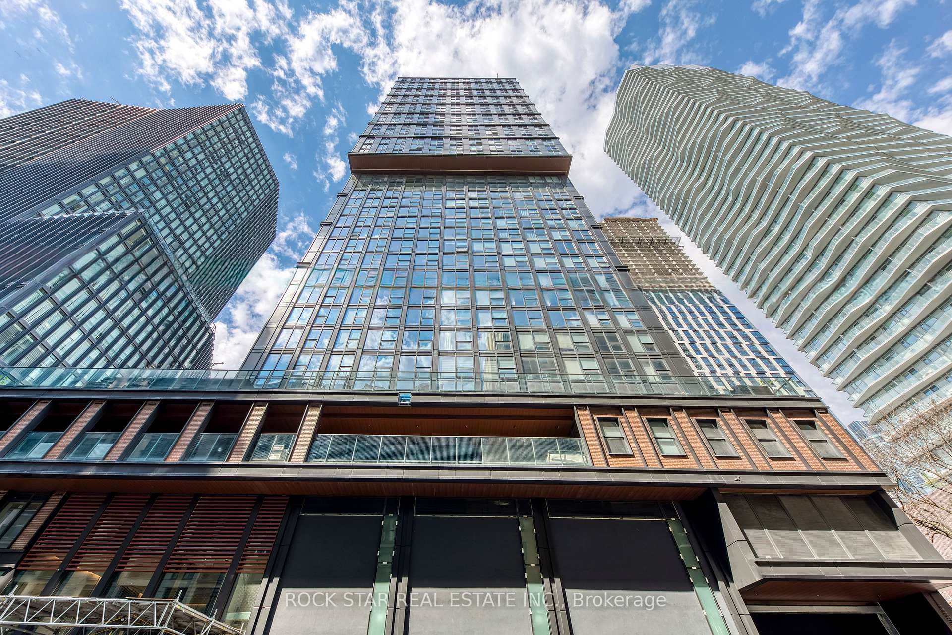 82 Dalhousie Street Unit 2611, Regent Park / Cabbagetown / St. James Town, ON M5B 0C5 - Photo 1