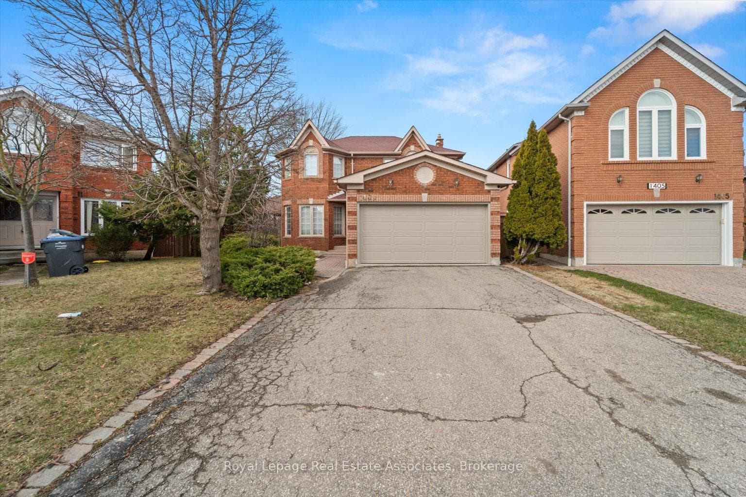 1409 Grist Mill Court Unit Lower, Mississauga, ON L5V 1S5 - Photo 1