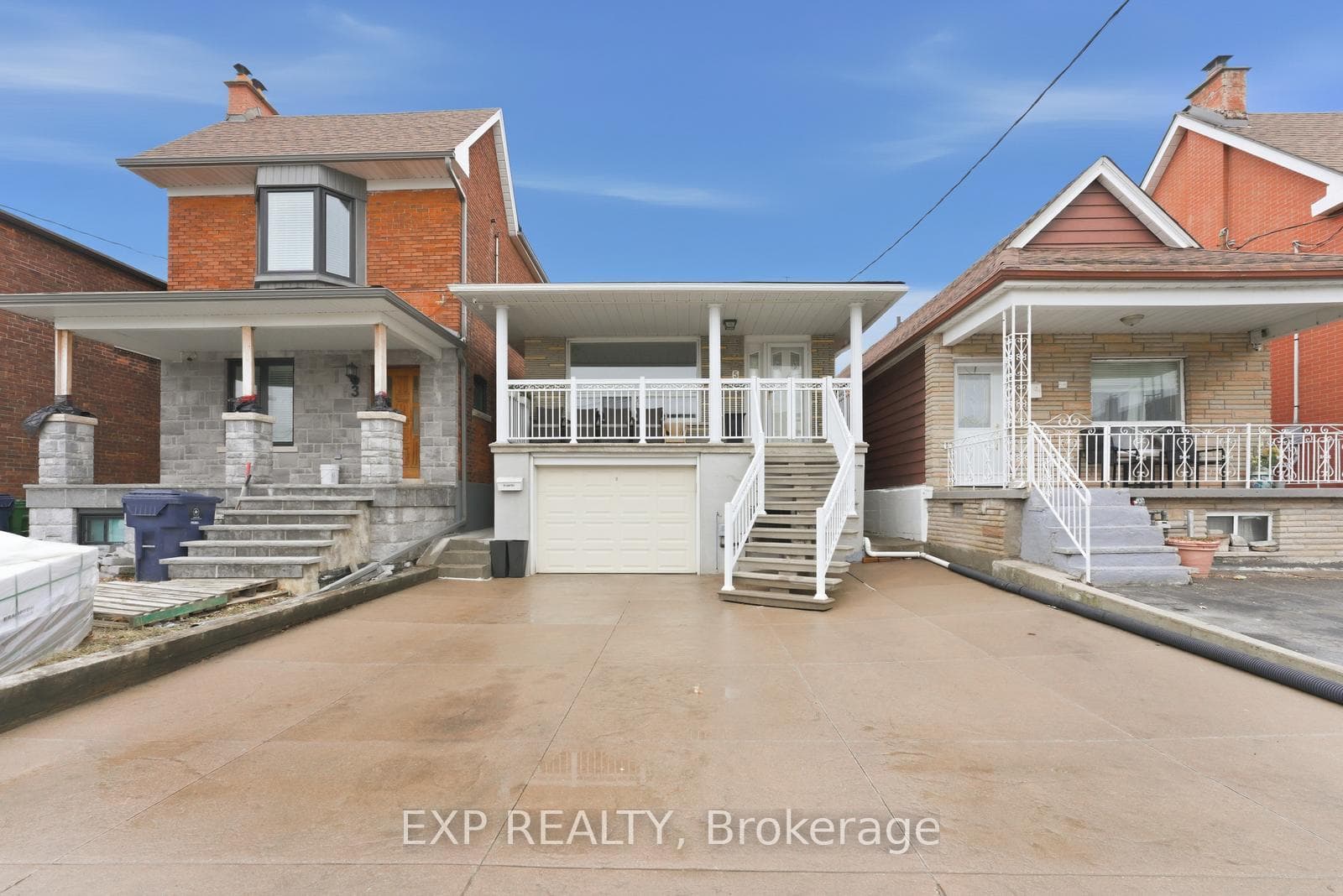 5 Hatherley Road, Keelesdale / Eglinton West, ON M6E 1V8 - Photo 1