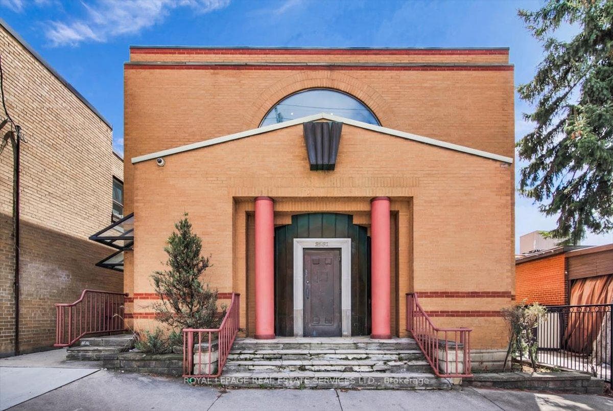 2547A Eglinton Avenue, Keelesdale / Eglinton West, ON M6M 1T2 - Photo 1