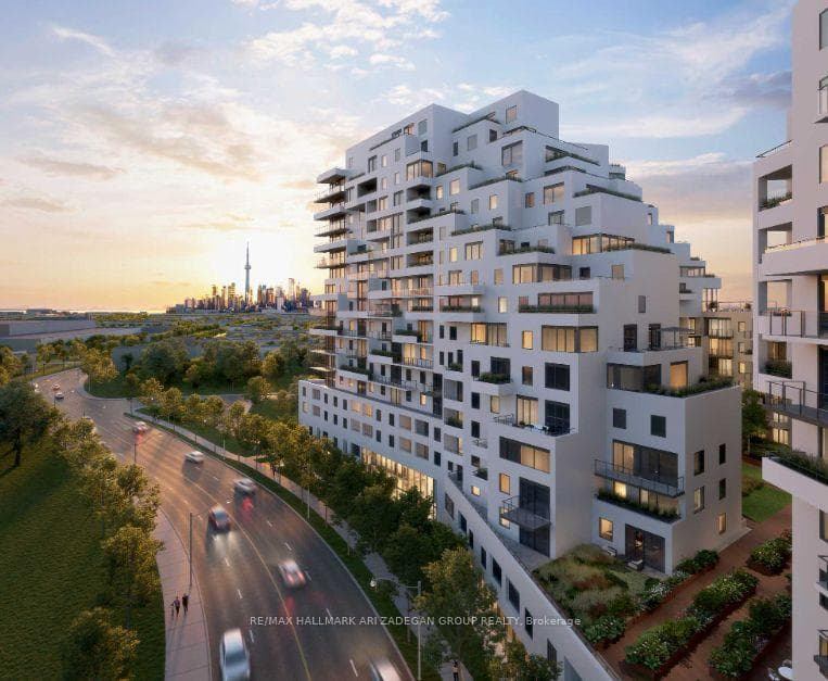 1050 Eastern Avenue Unit 806, The Beaches / Upper Beaches, ON M4L 0B7 - Photo 1